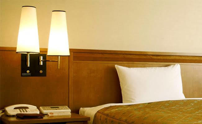 Super 8 By Wyndham Cloquet Hotell Exteriör bild